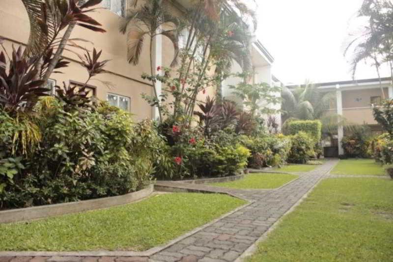 레드 나이트 가든 호텔 Davao City 외부 사진